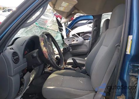 2005 Jeep Liberty Sport z USA, uszkodzony, nr VIN 1J4GL48K05W679446